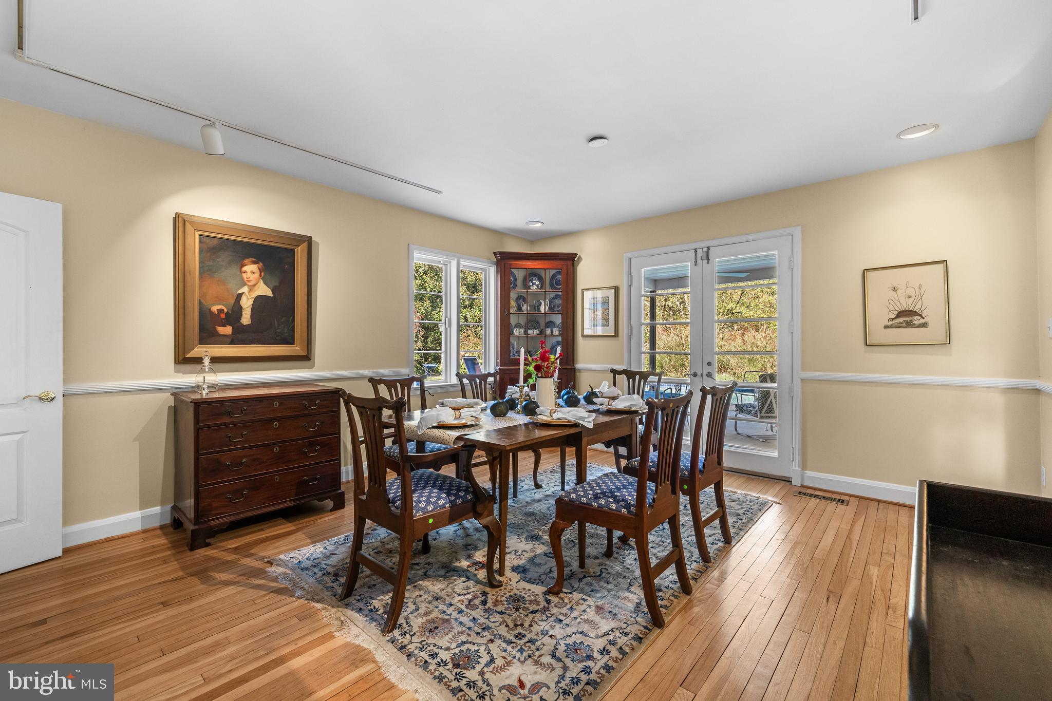 1000 WEST WIND COURT