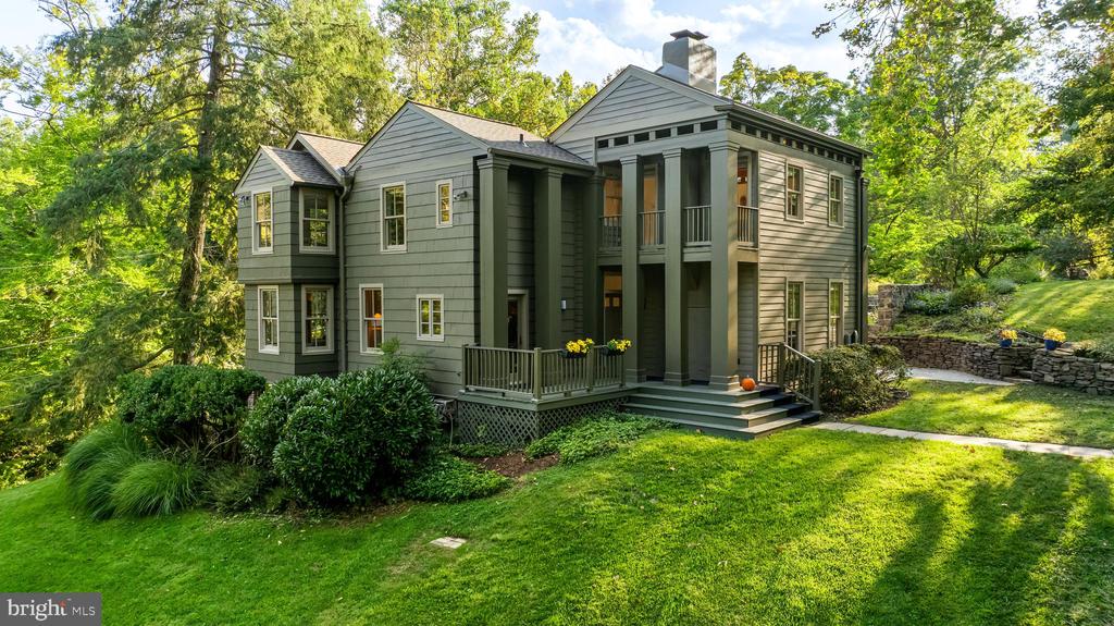 908 ROLANDVUE ROAD