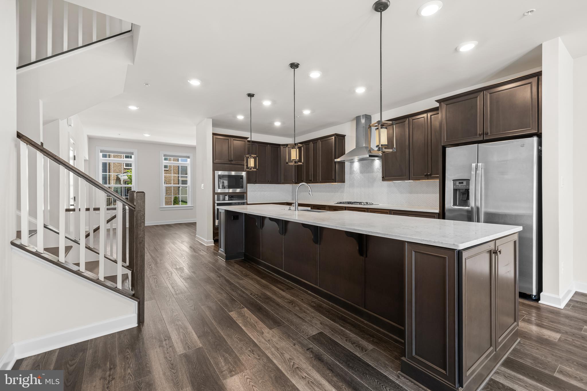 6415 FALCONWOOD STREET