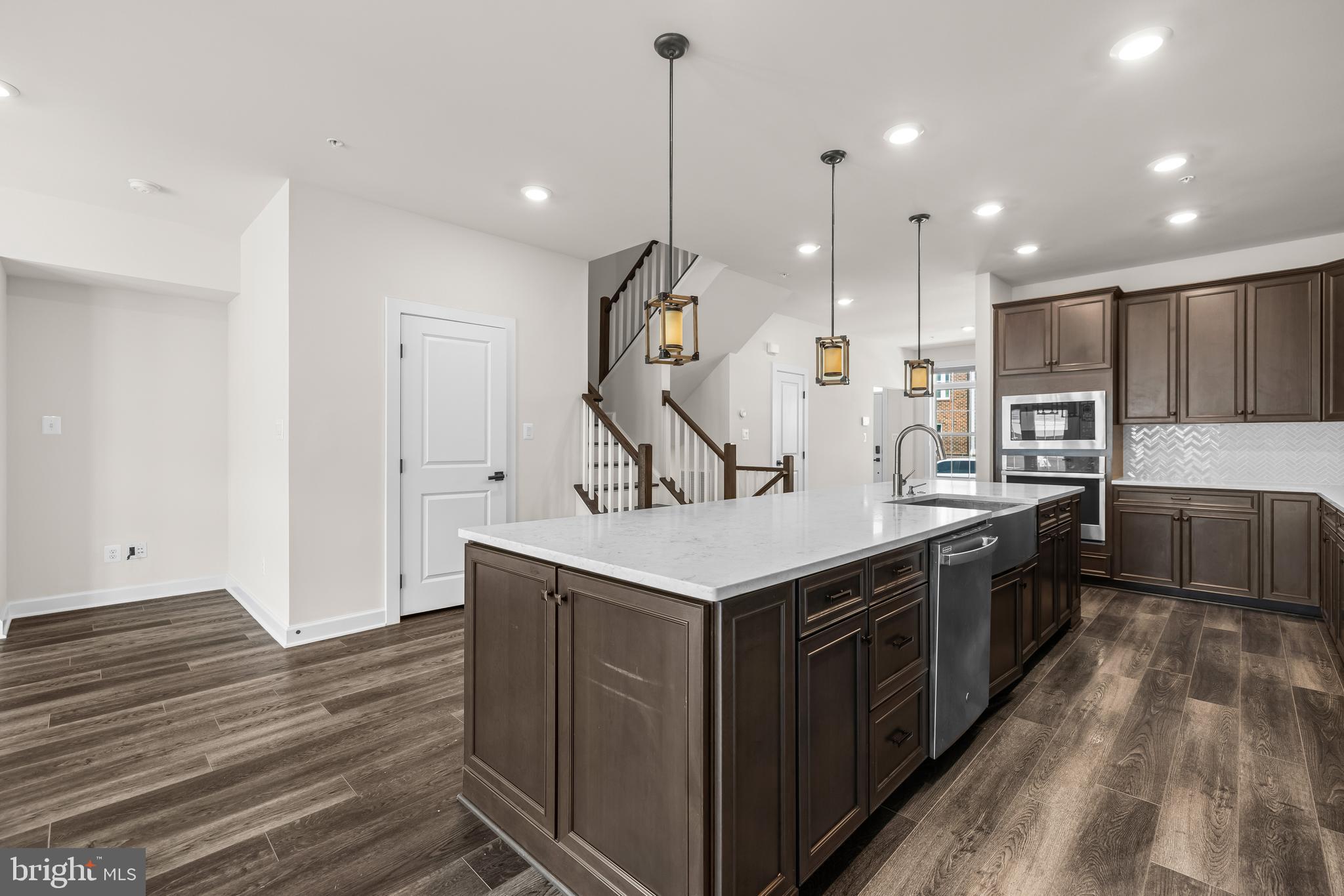 6415 FALCONWOOD STREET