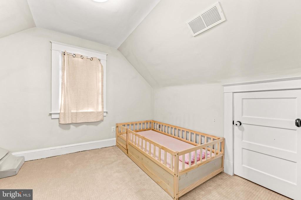 40 N PROSPECT AVENUE