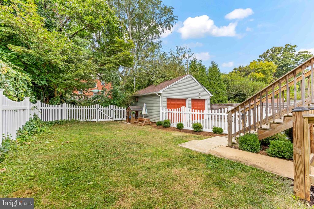 40 N PROSPECT AVENUE