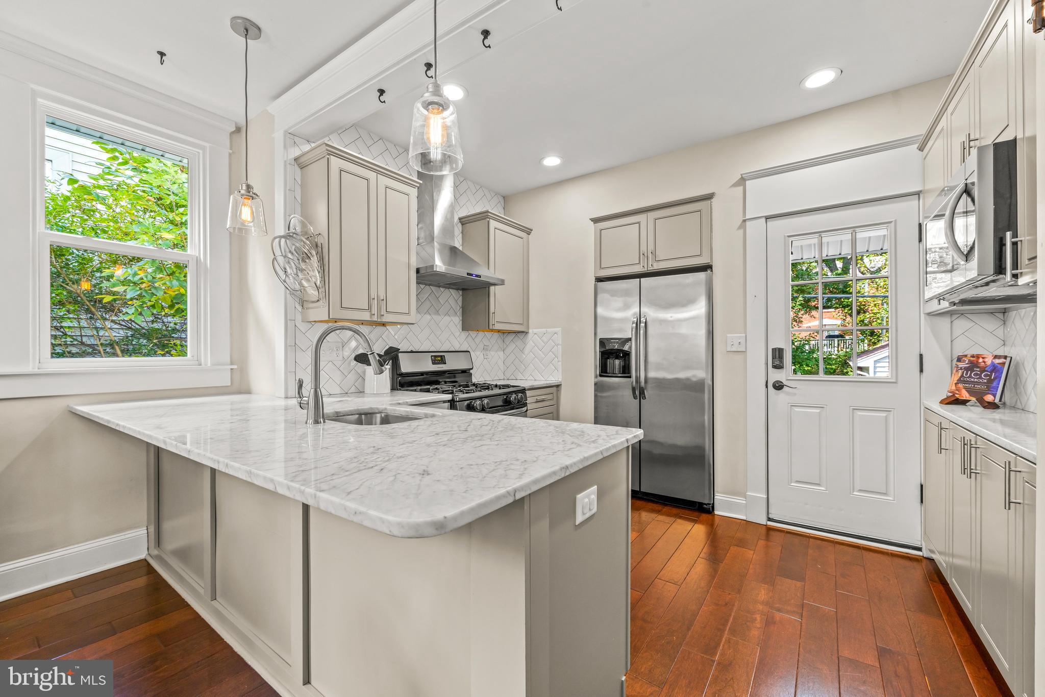 40 N PROSPECT AVENUE