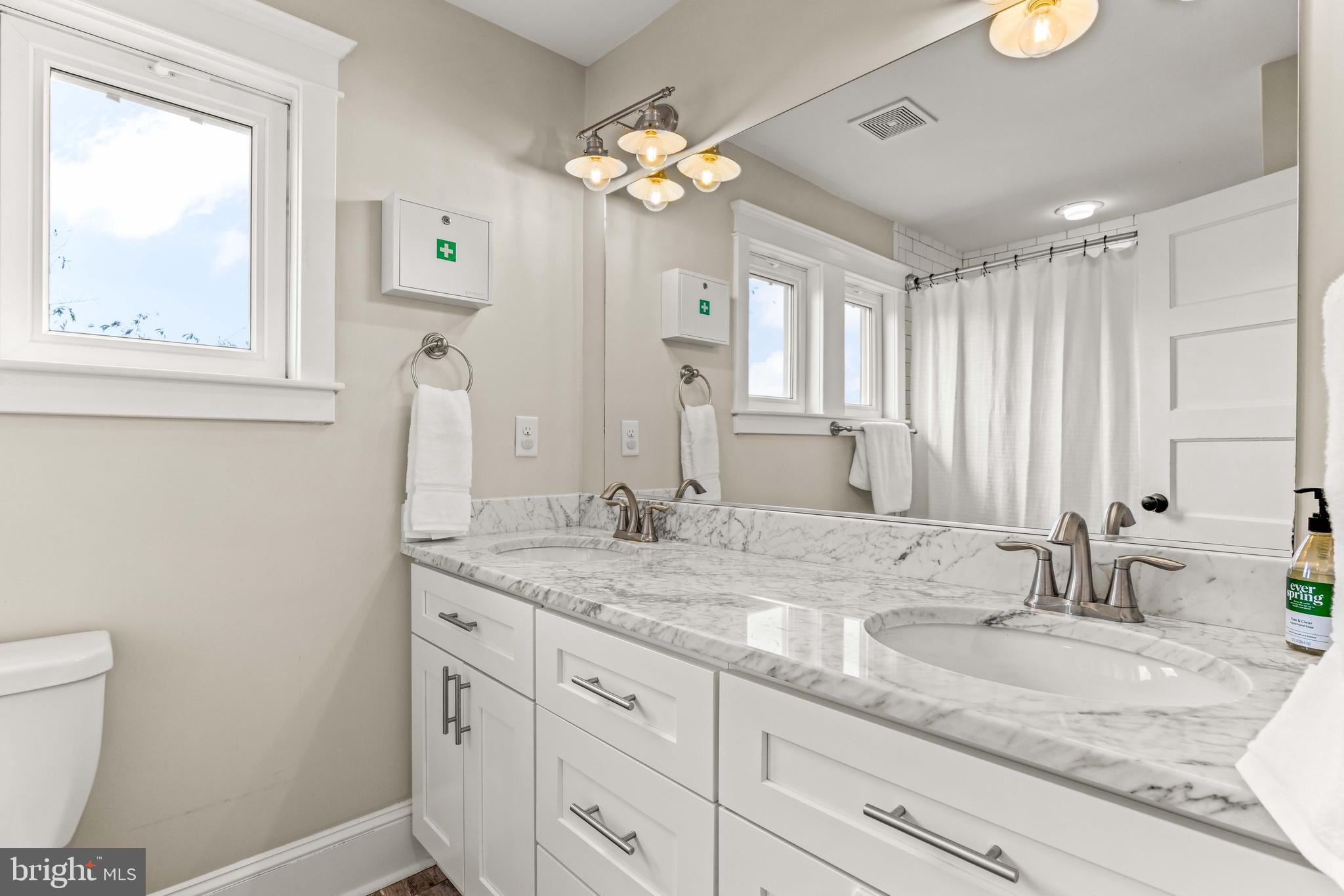 40 N PROSPECT AVENUE