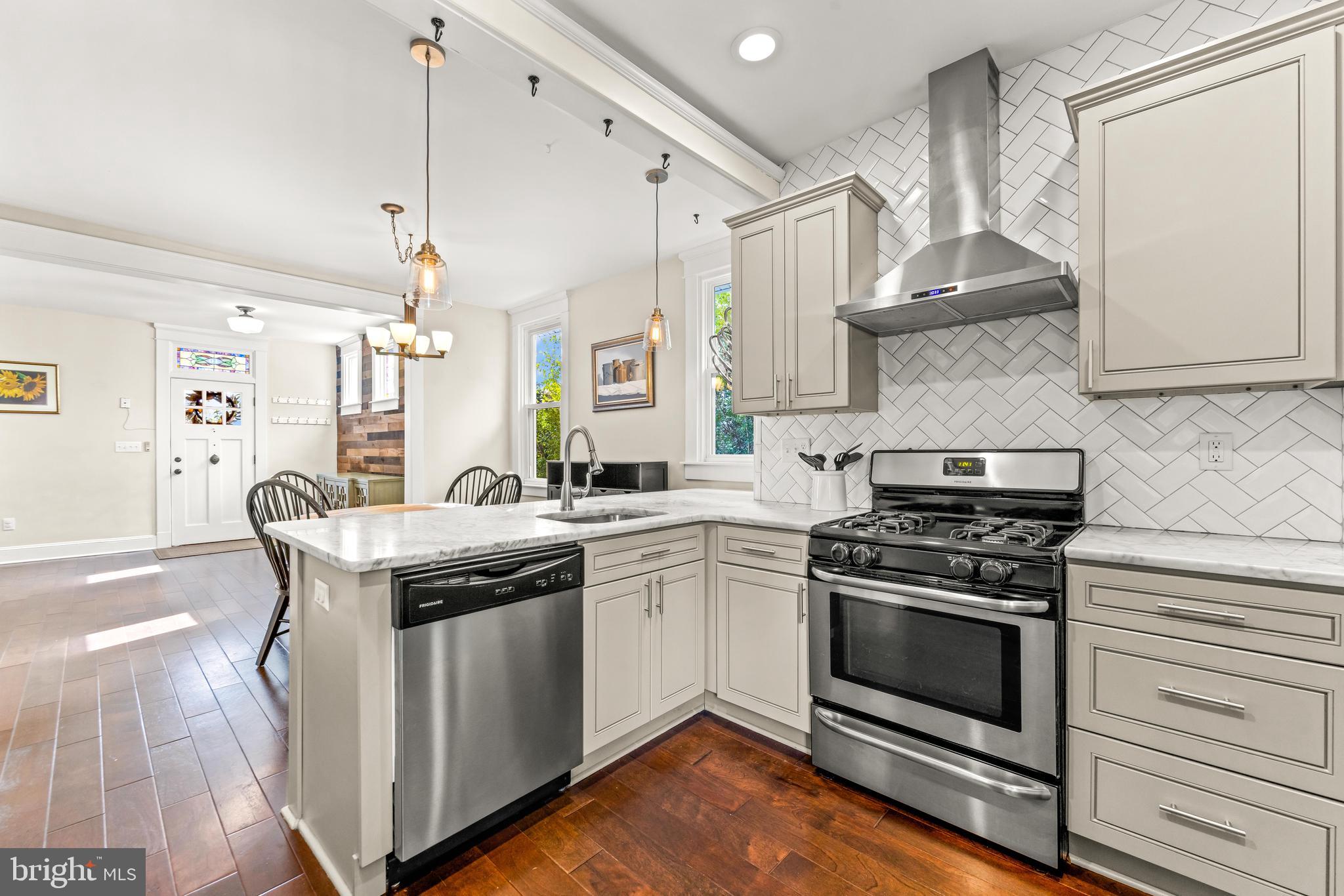 40 N PROSPECT AVENUE