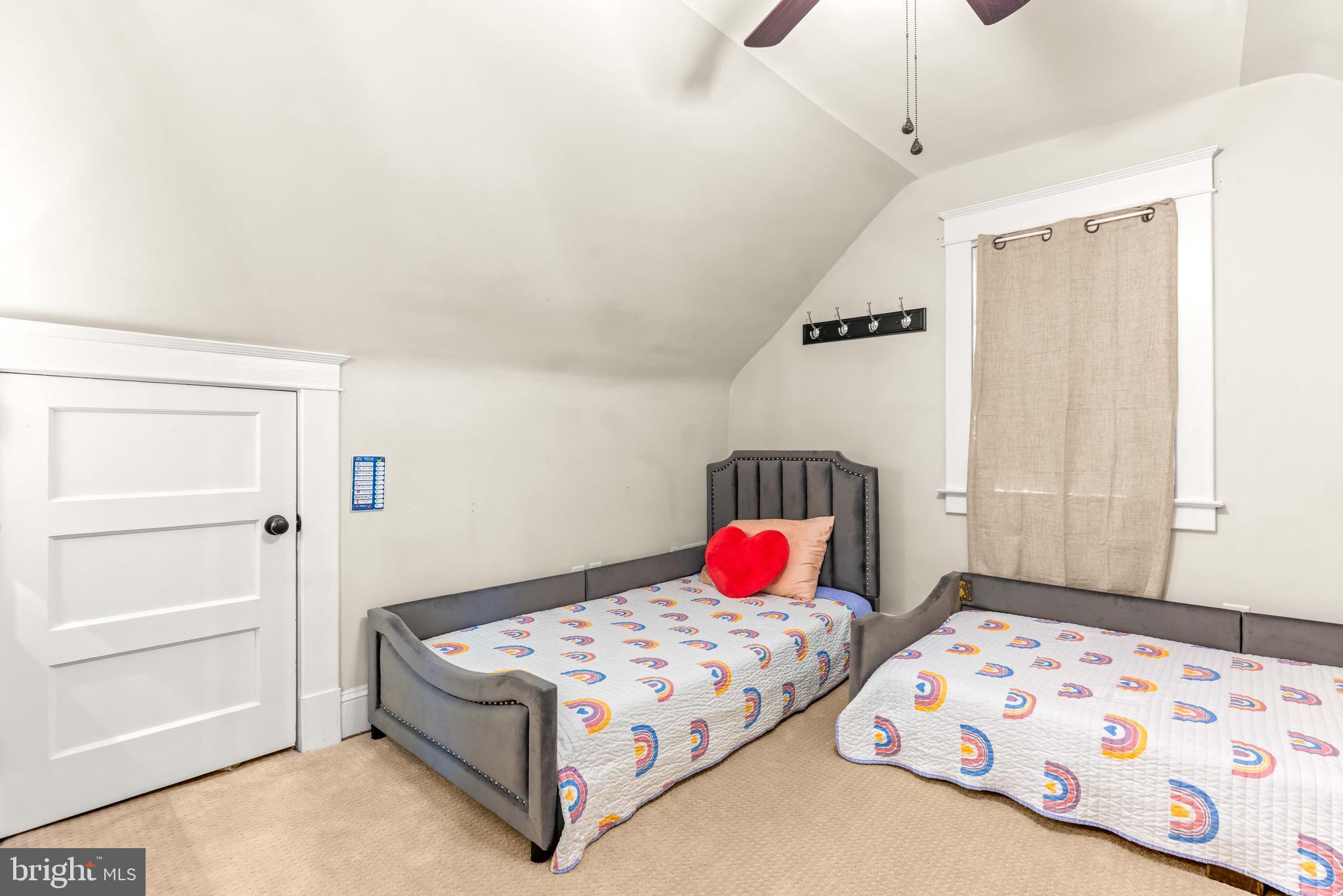 40 N PROSPECT AVENUE