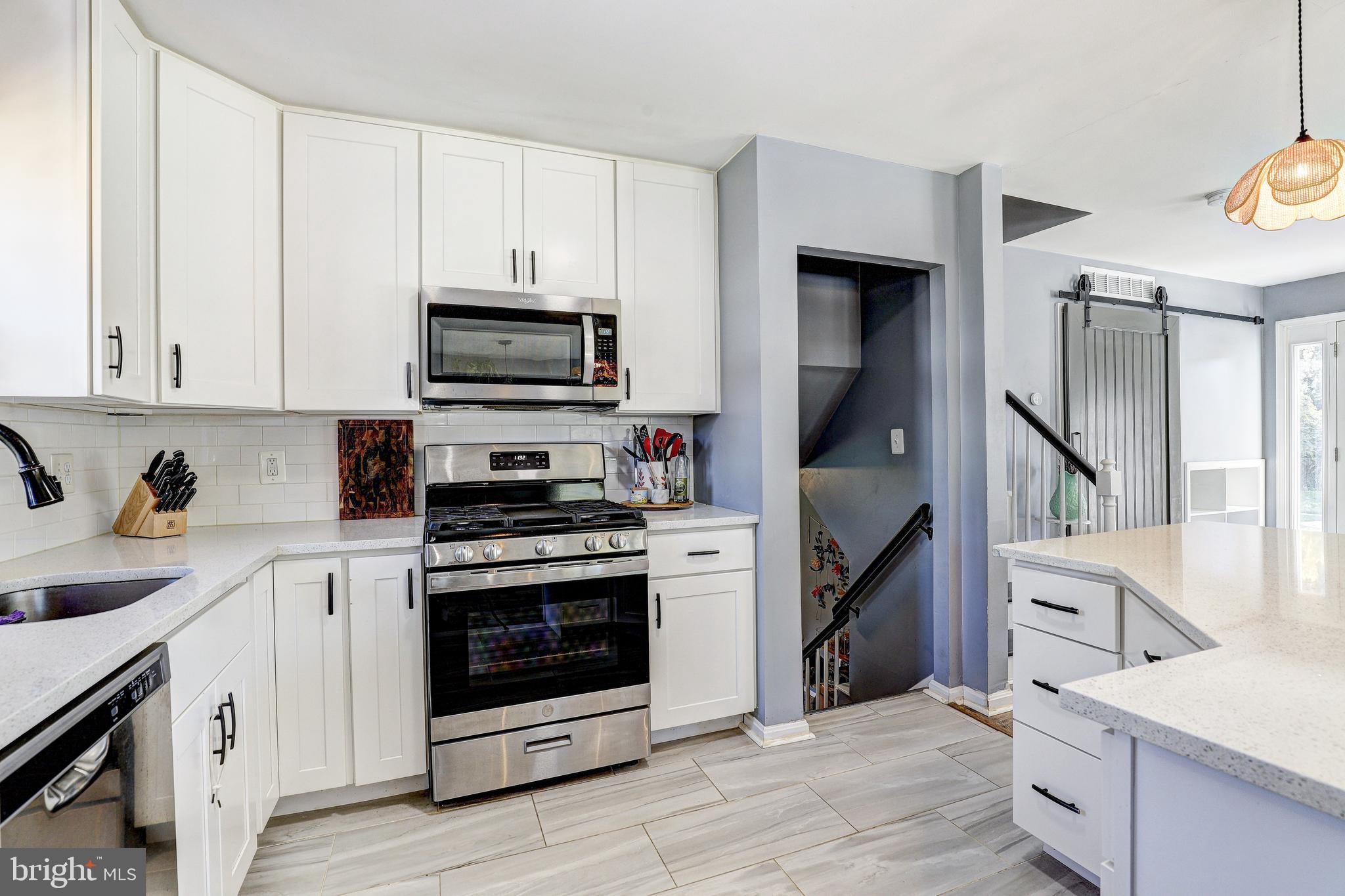 228 QUAKER RIDGE ROAD