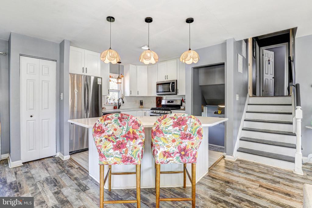 228 QUAKER RIDGE ROAD