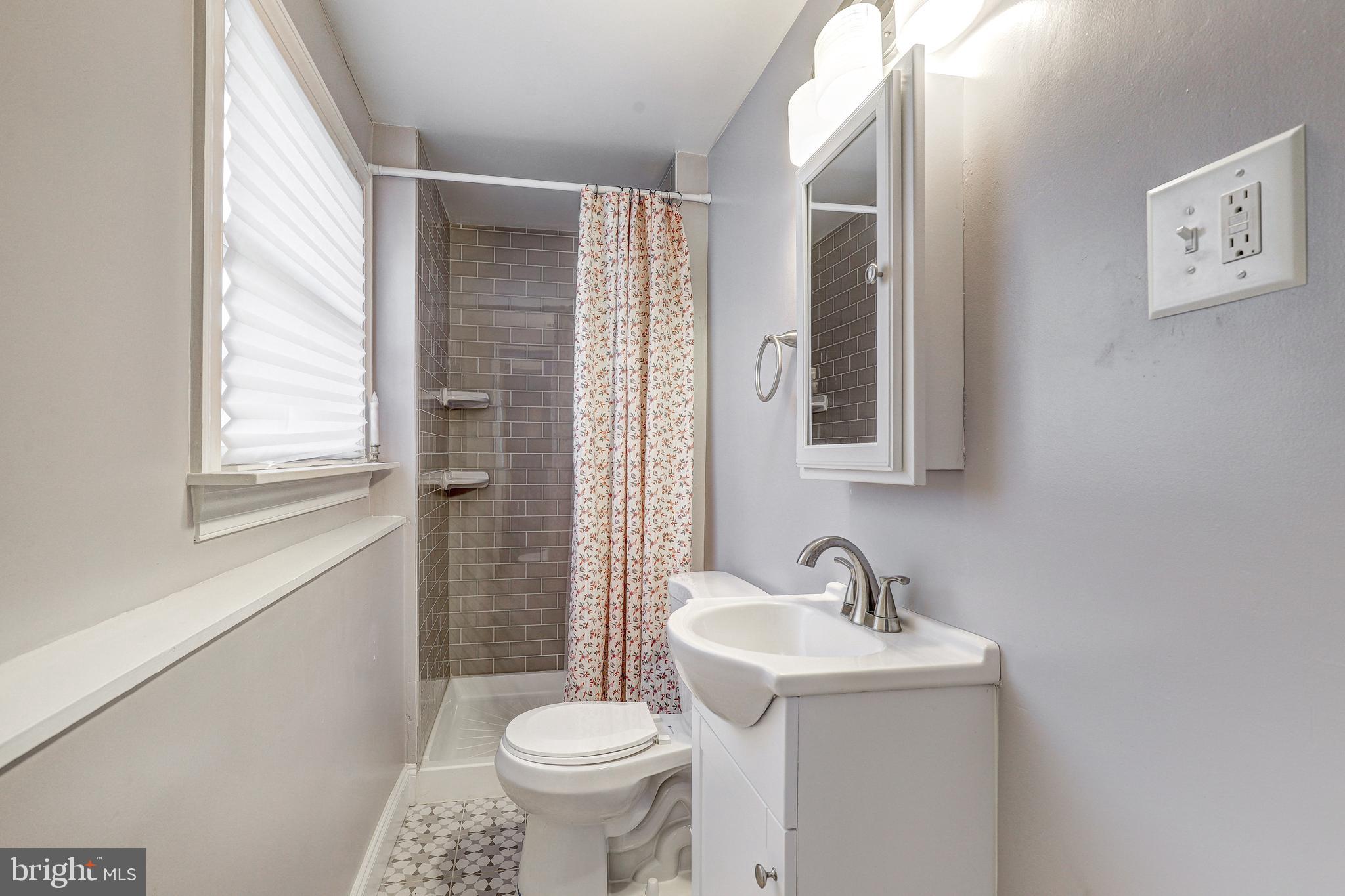 228 QUAKER RIDGE ROAD