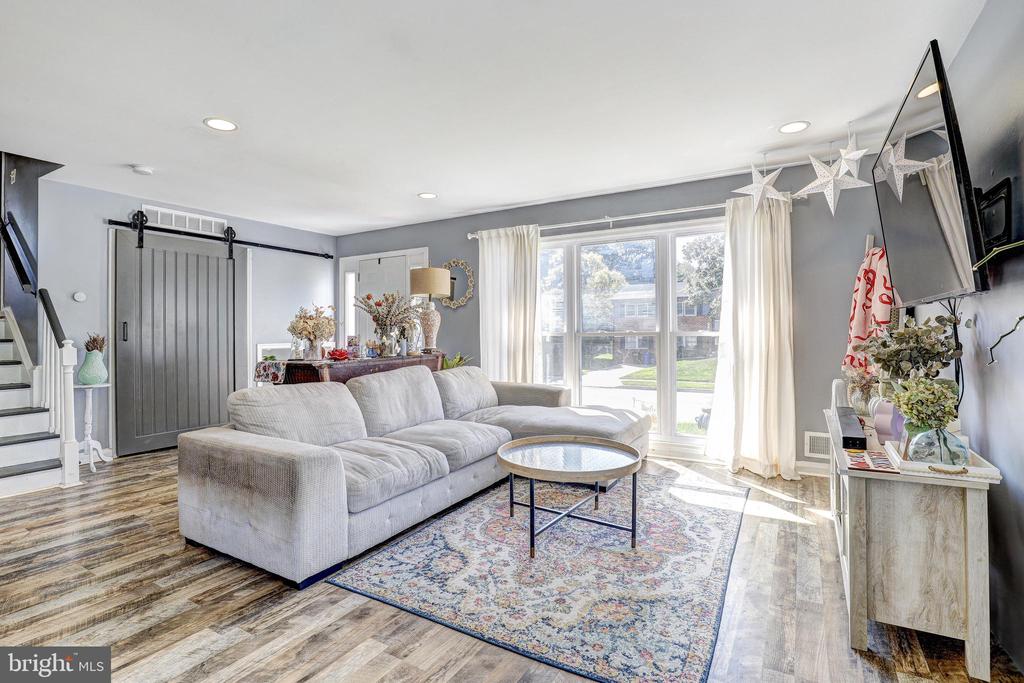 228 QUAKER RIDGE ROAD