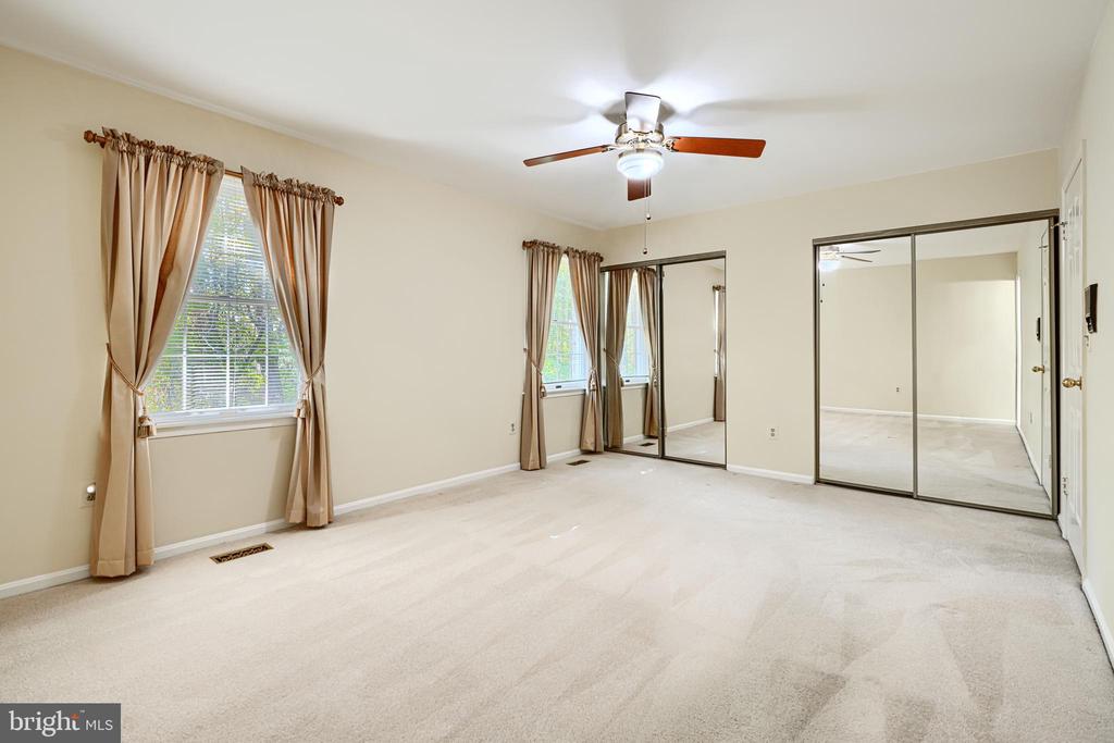 41 CHERRYWOOD CT