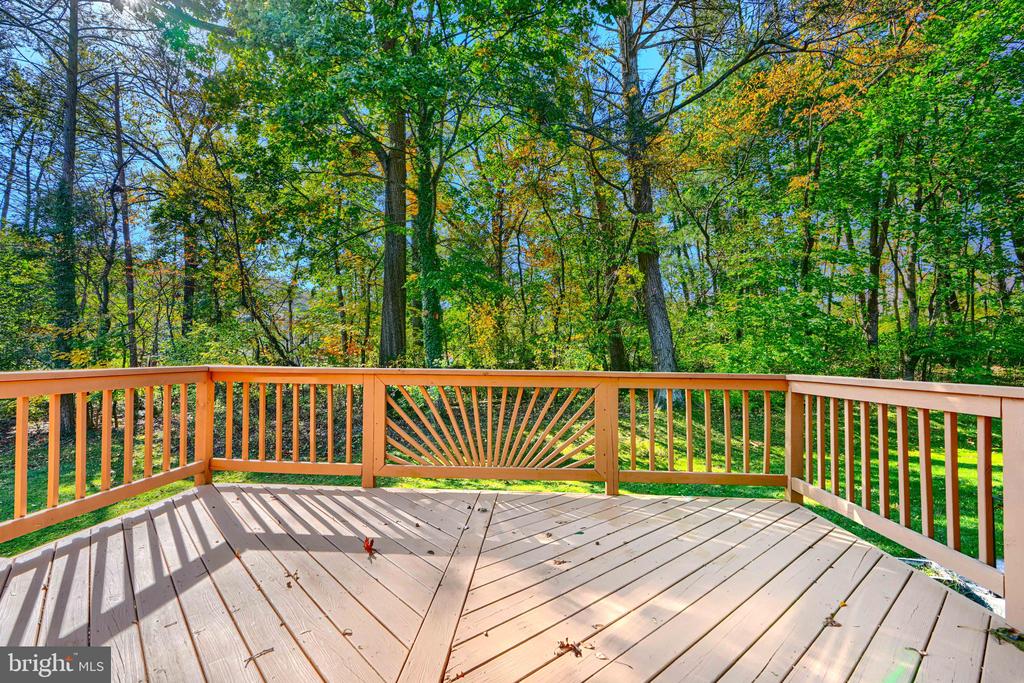 41 CHERRYWOOD CT