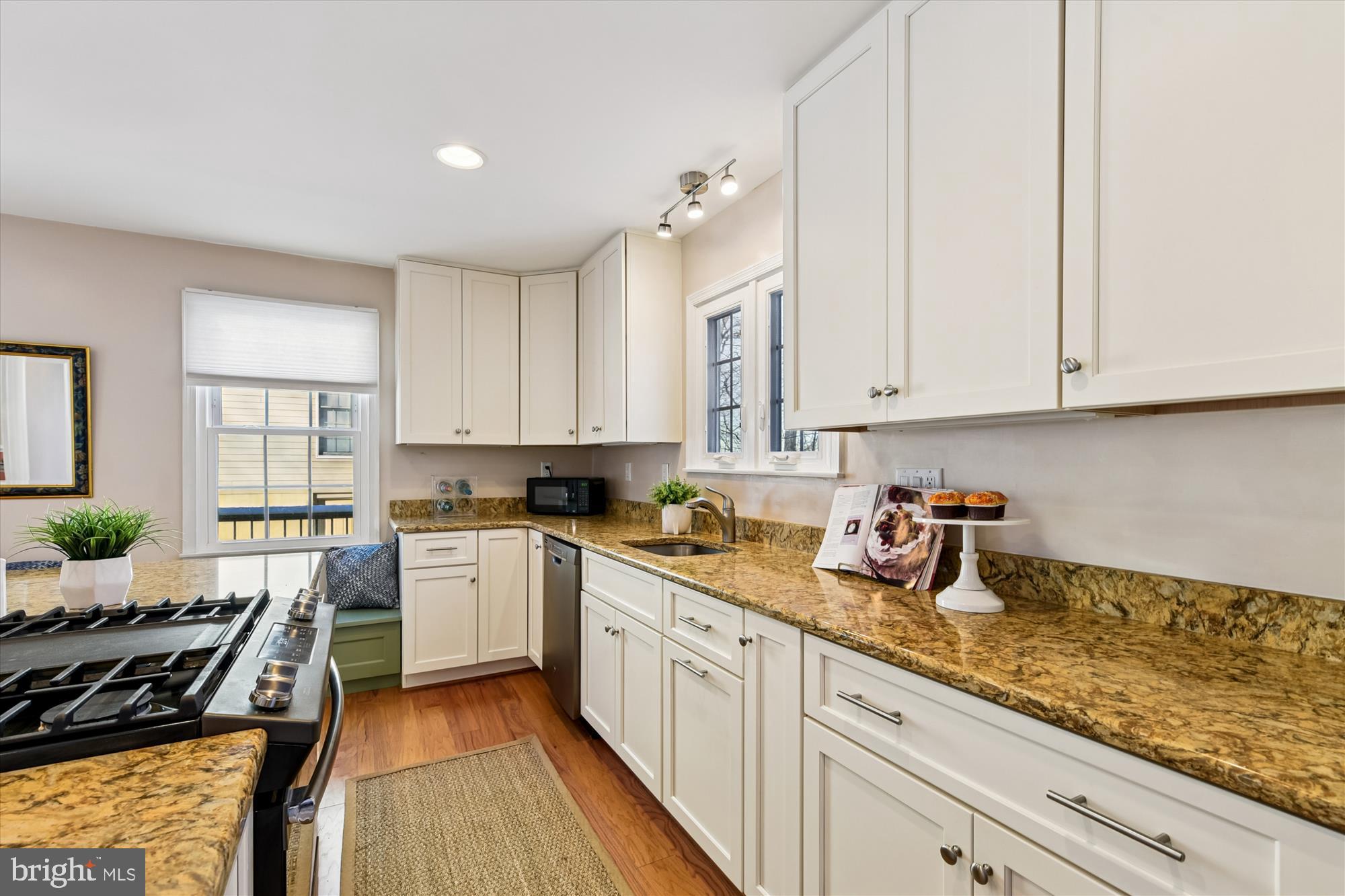 1006 W JOPPA ROAD