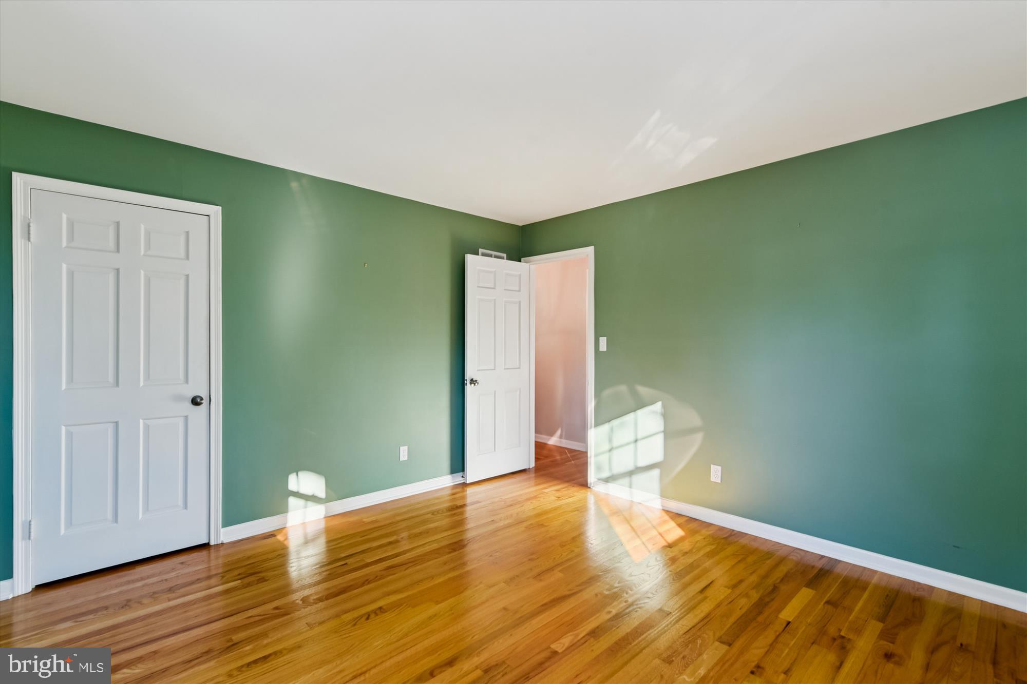 1006 W JOPPA ROAD