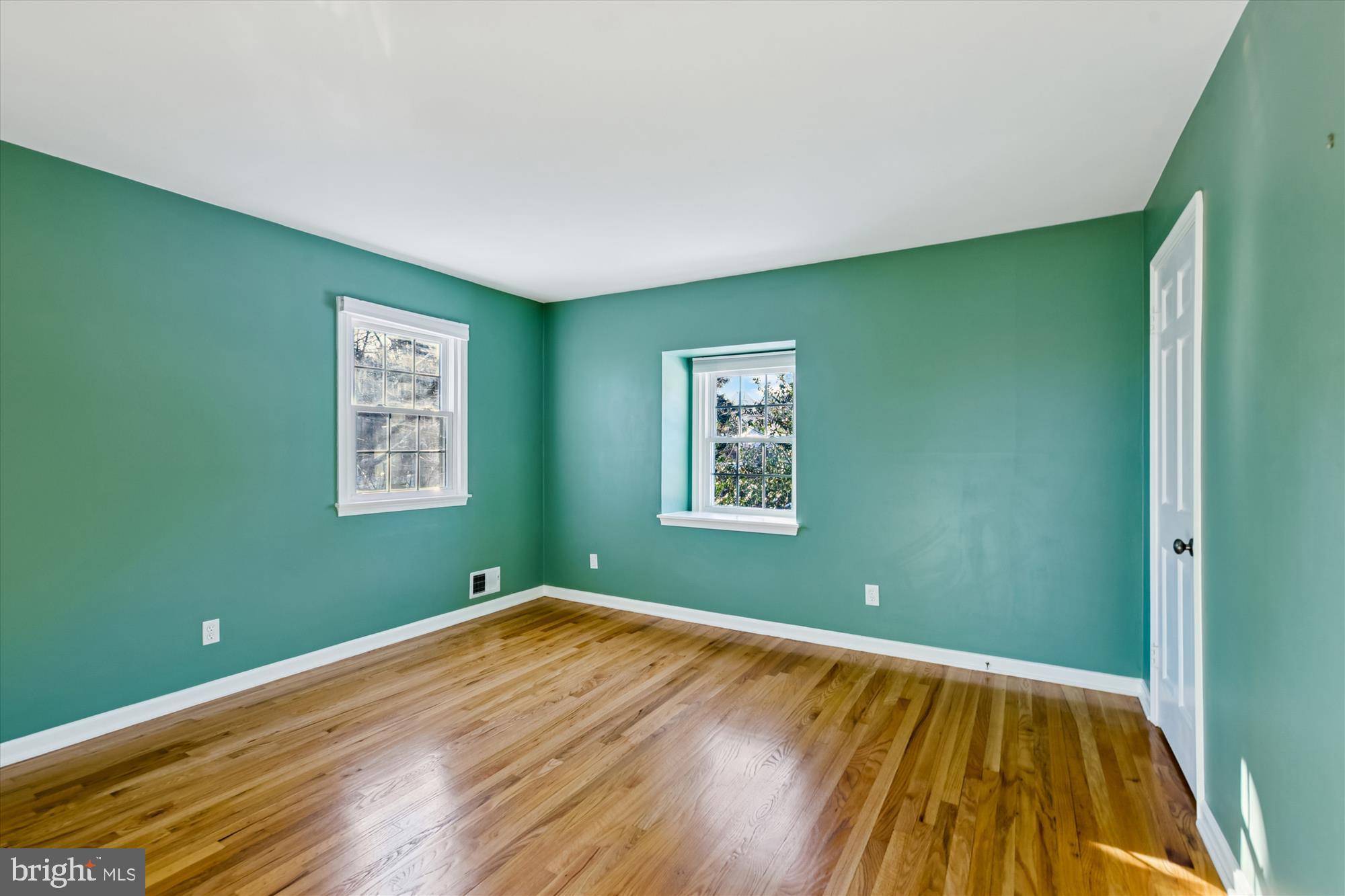 1006 W JOPPA ROAD