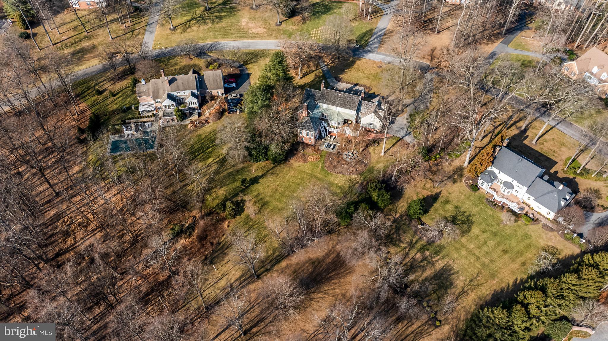 25 SPRINGHILL FARM COURT