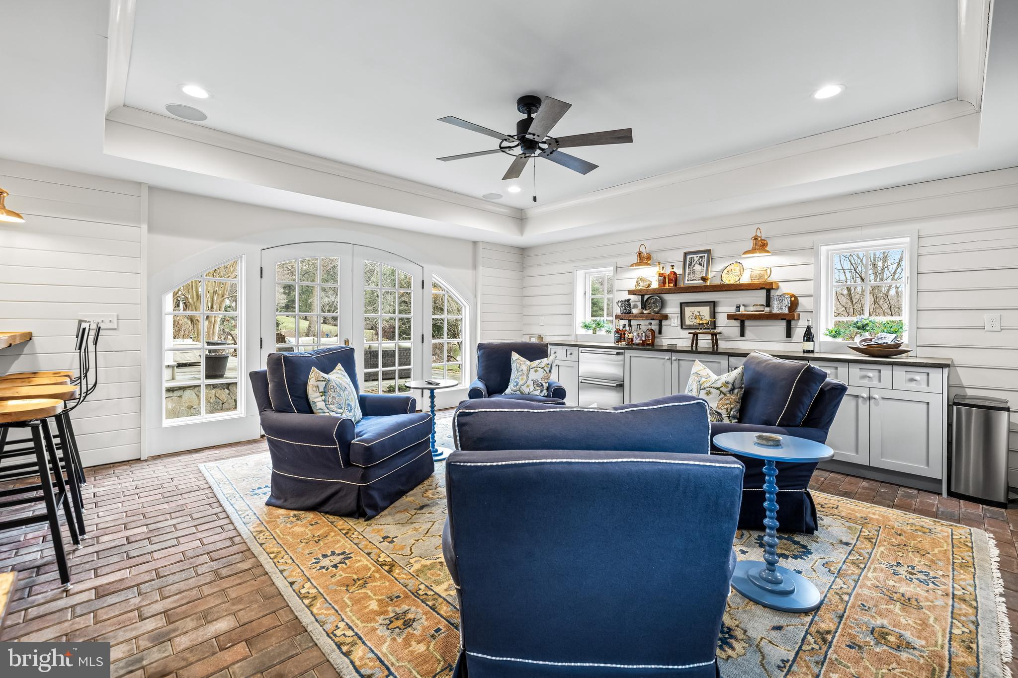 25 SPRINGHILL FARM COURT