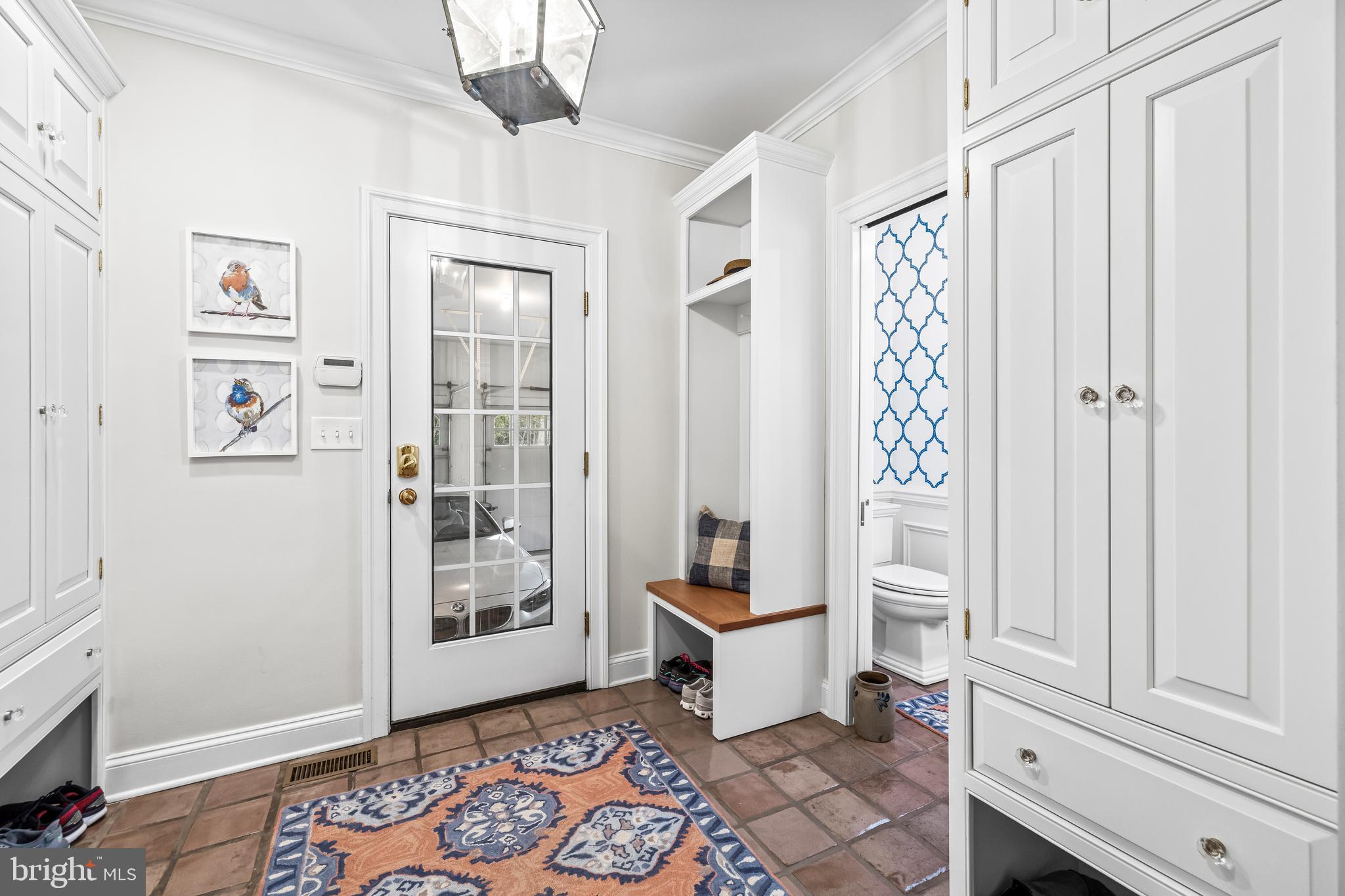 25 SPRINGHILL FARM COURT