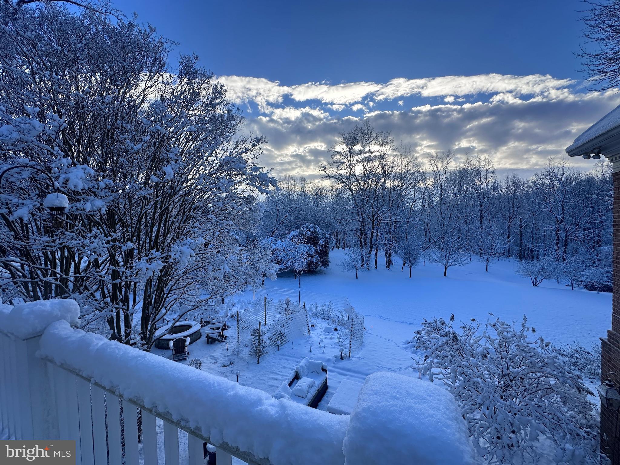 25 SPRINGHILL FARM COURT