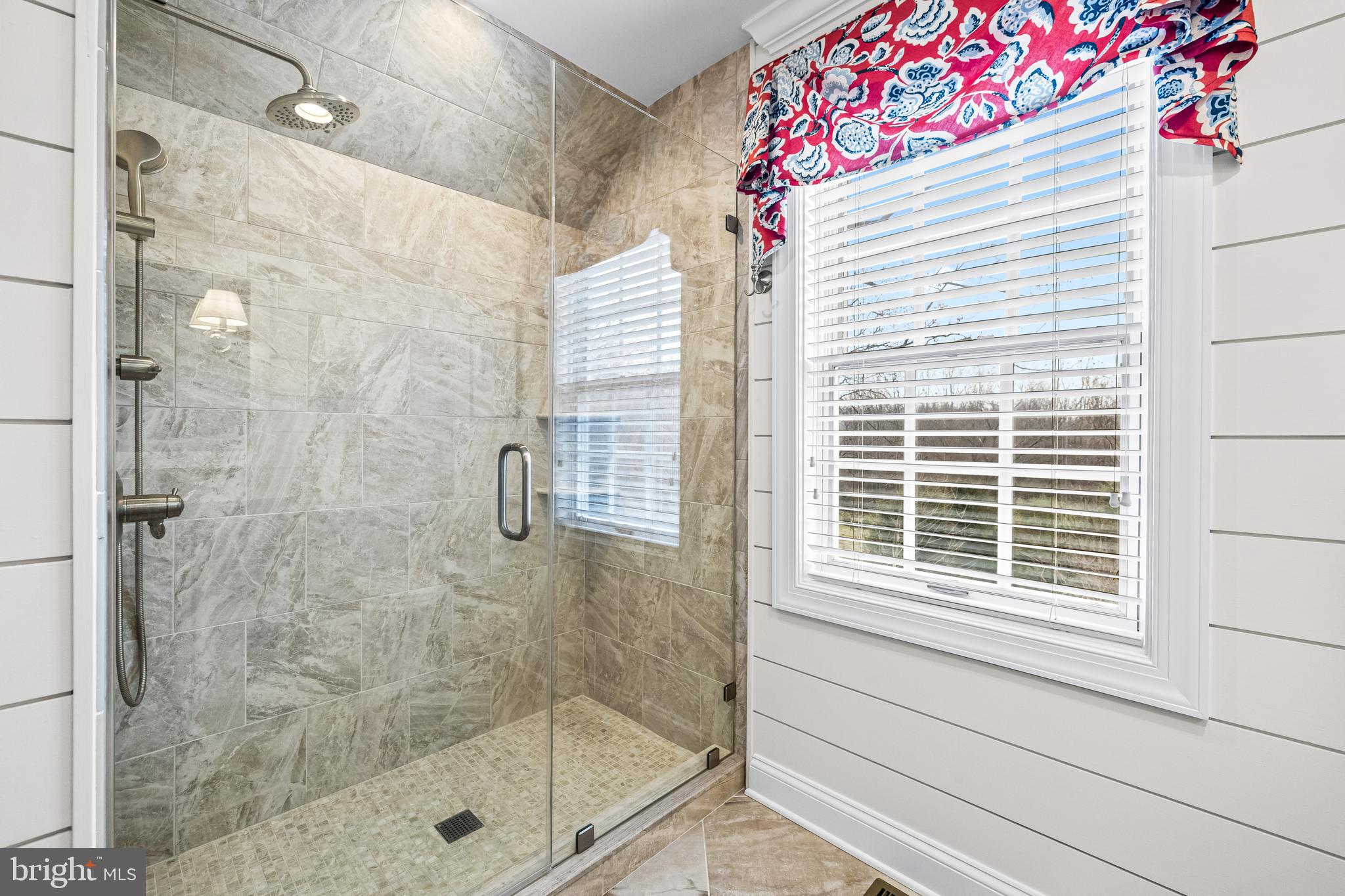 25 SPRINGHILL FARM COURT