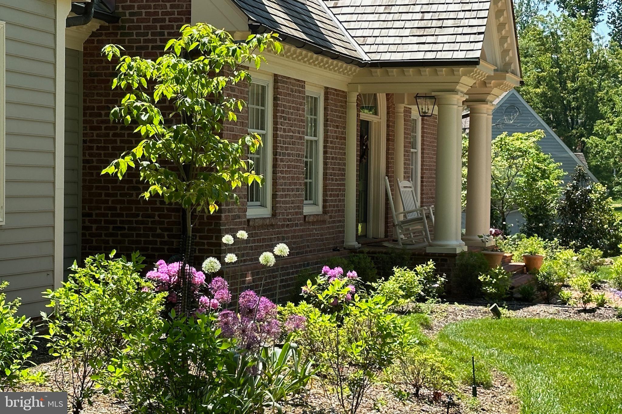 25 SPRINGHILL FARM COURT