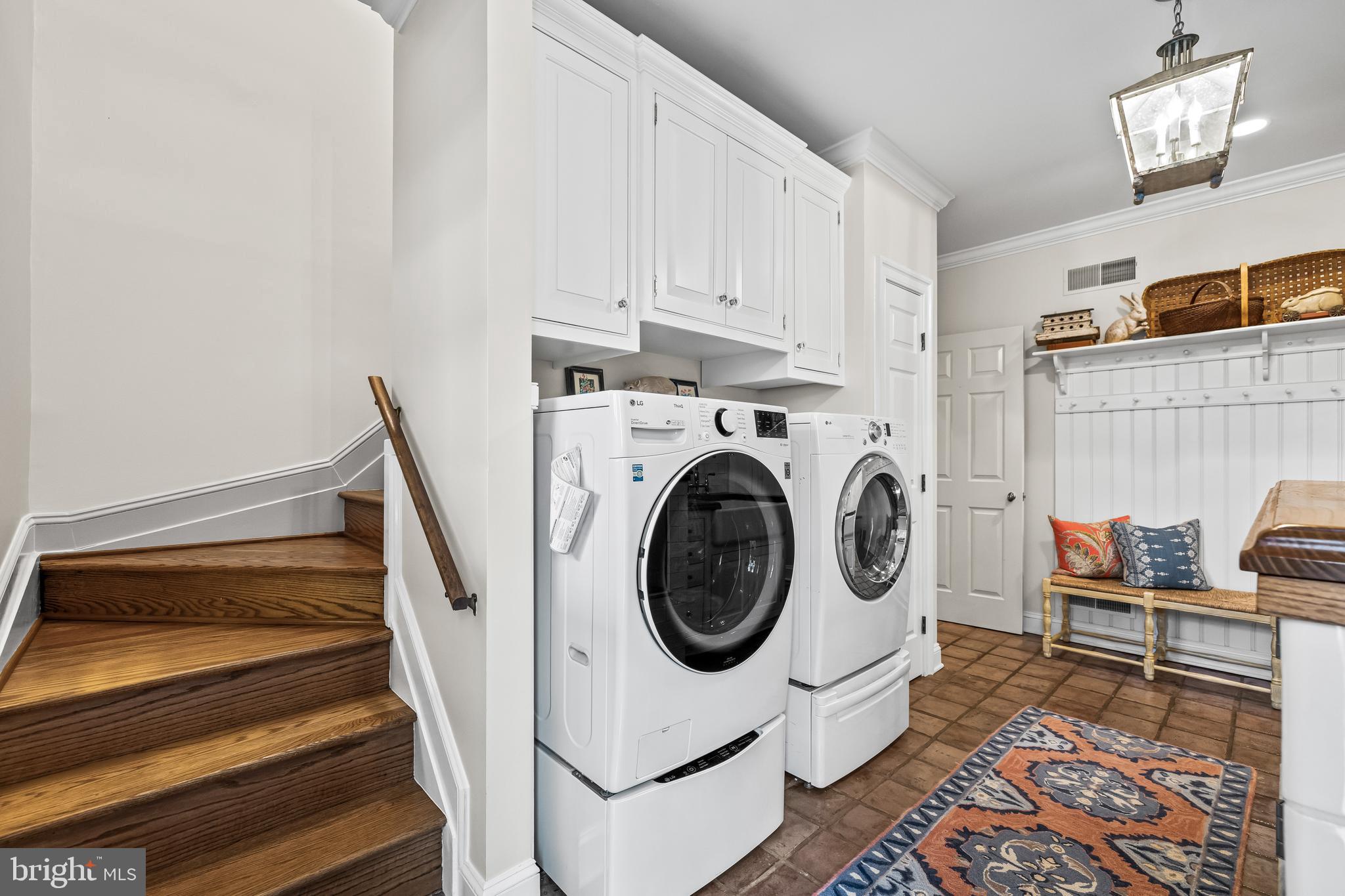 25 SPRINGHILL FARM COURT