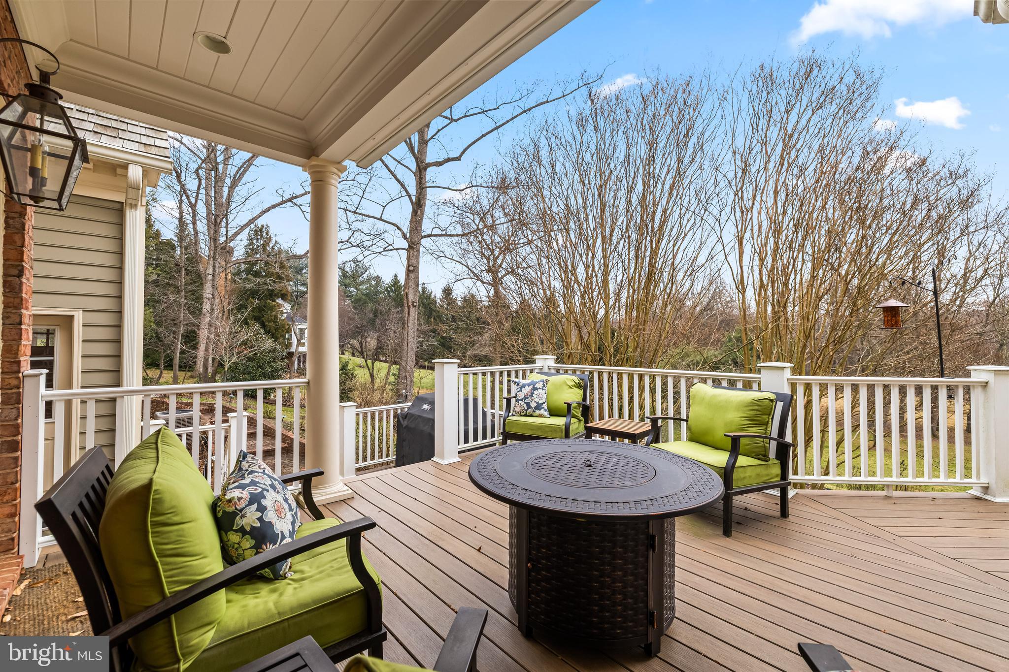 25 SPRINGHILL FARM COURT