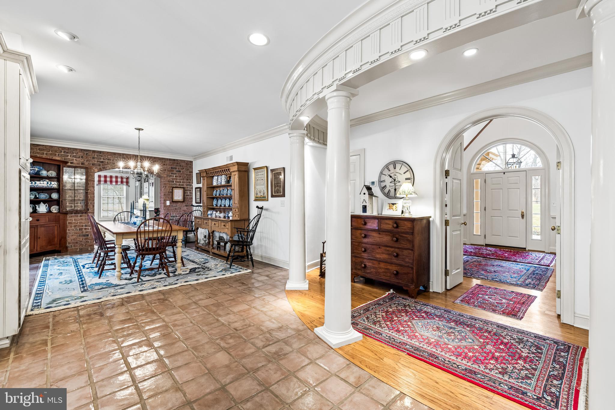 25 SPRINGHILL FARM COURT