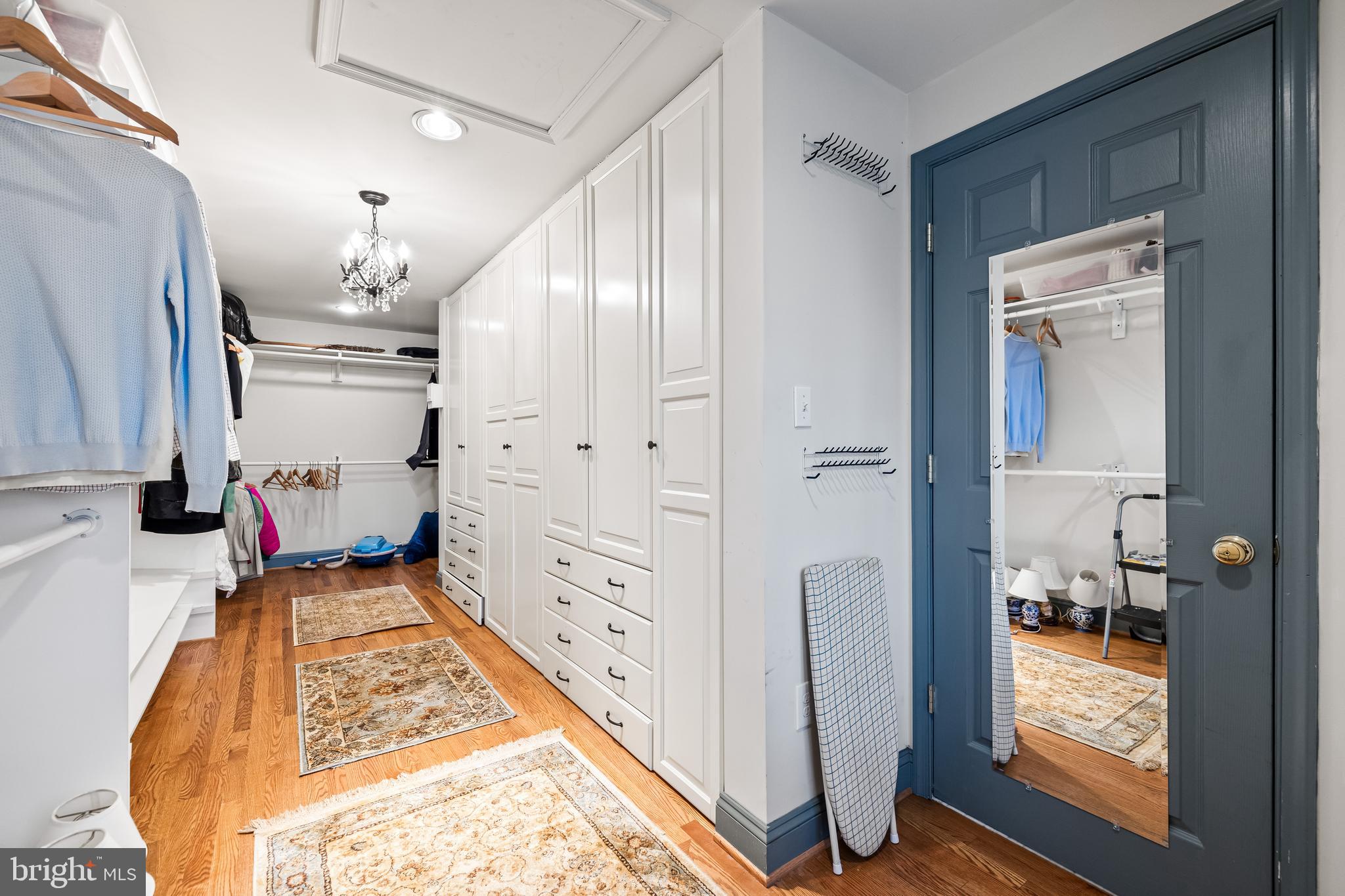 13701 SUMMER HILL DRIVE