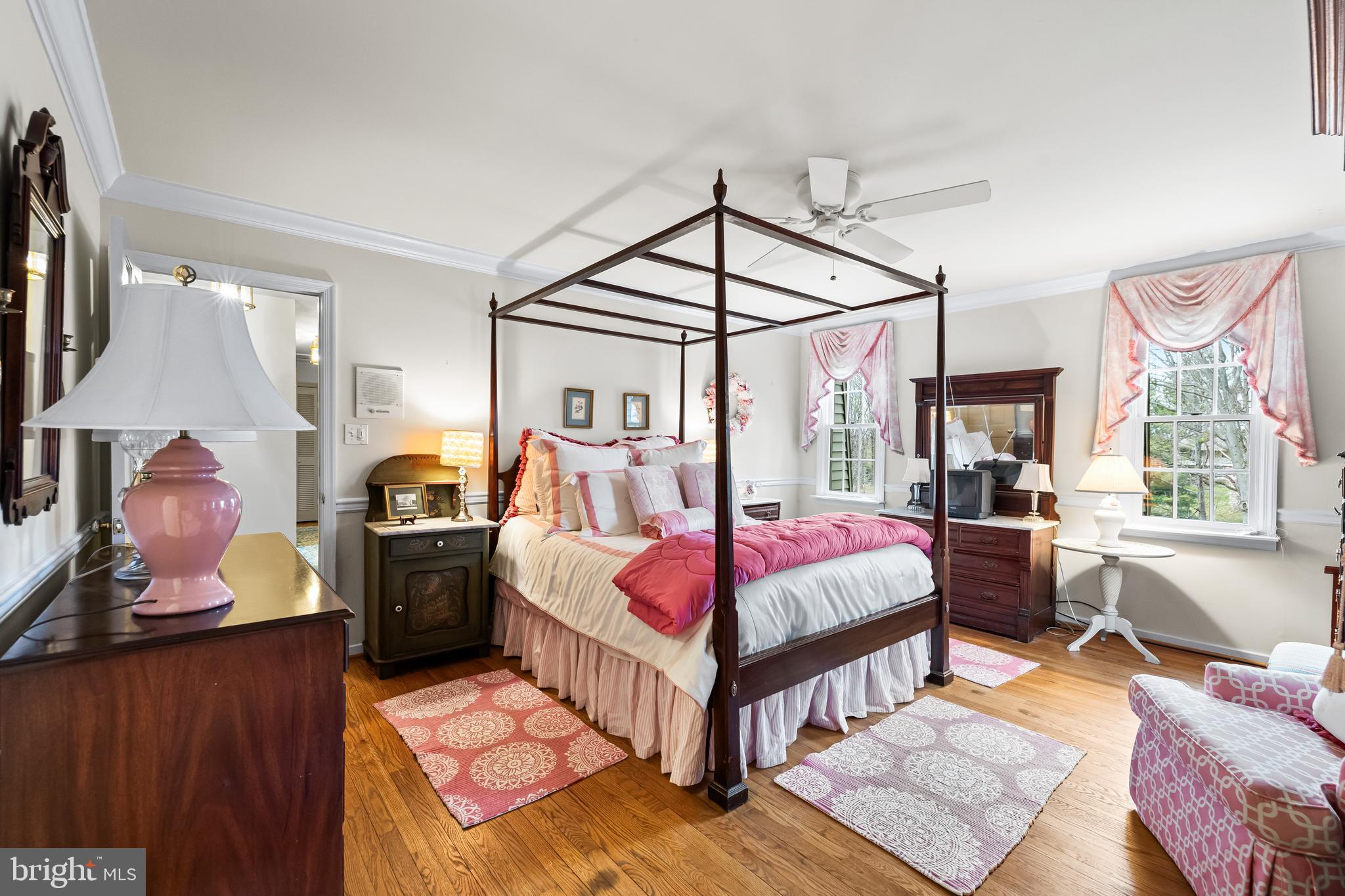 13701 SUMMER HILL DRIVE