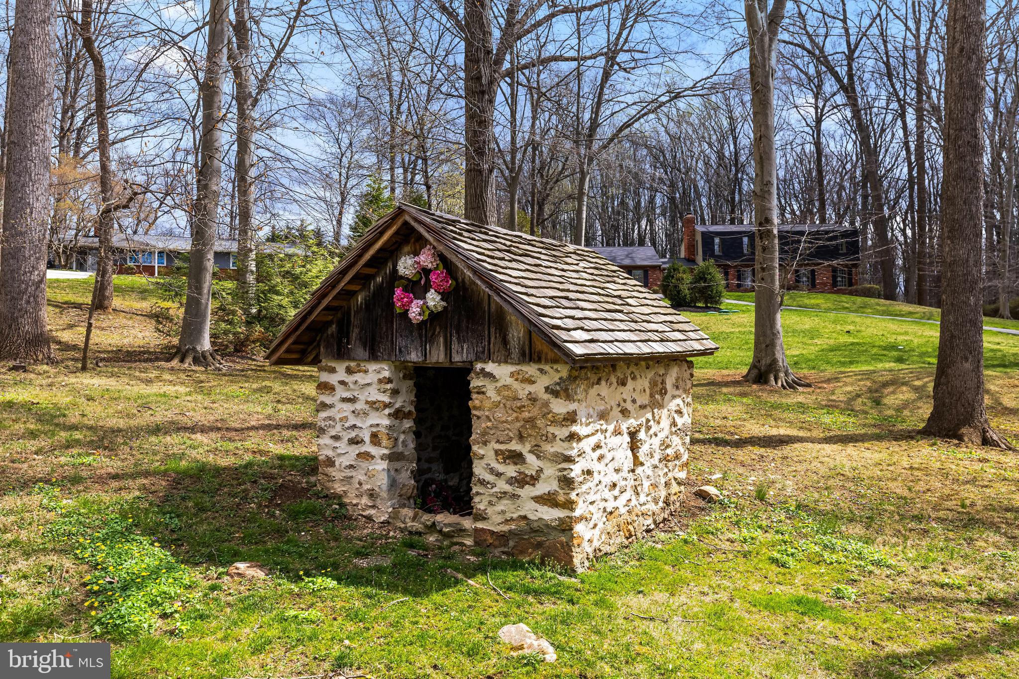 13701 SUMMER HILL DRIVE