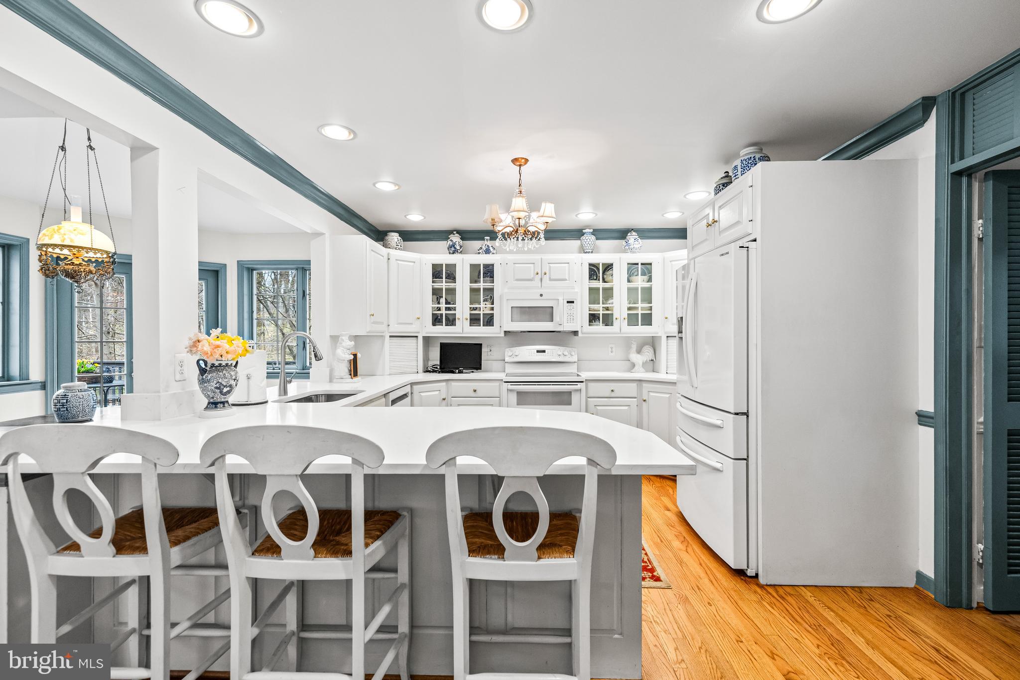 13701 SUMMER HILL DRIVE