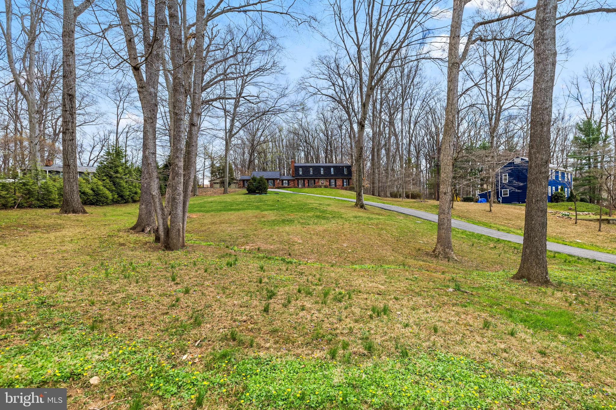 13701 SUMMER HILL DRIVE