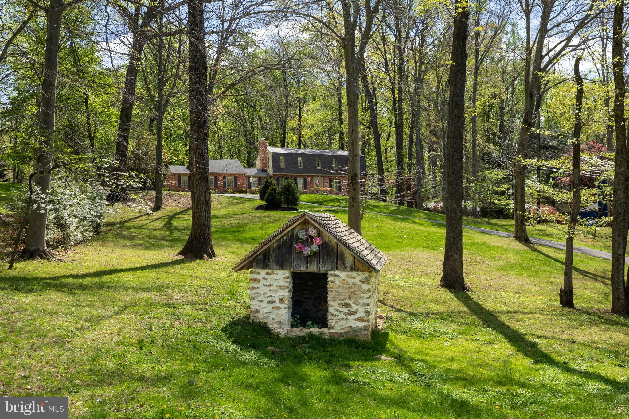 13701 SUMMER HILL DRIVE