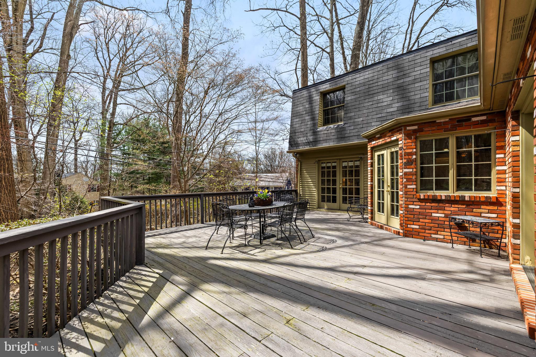 13701 SUMMER HILL DRIVE