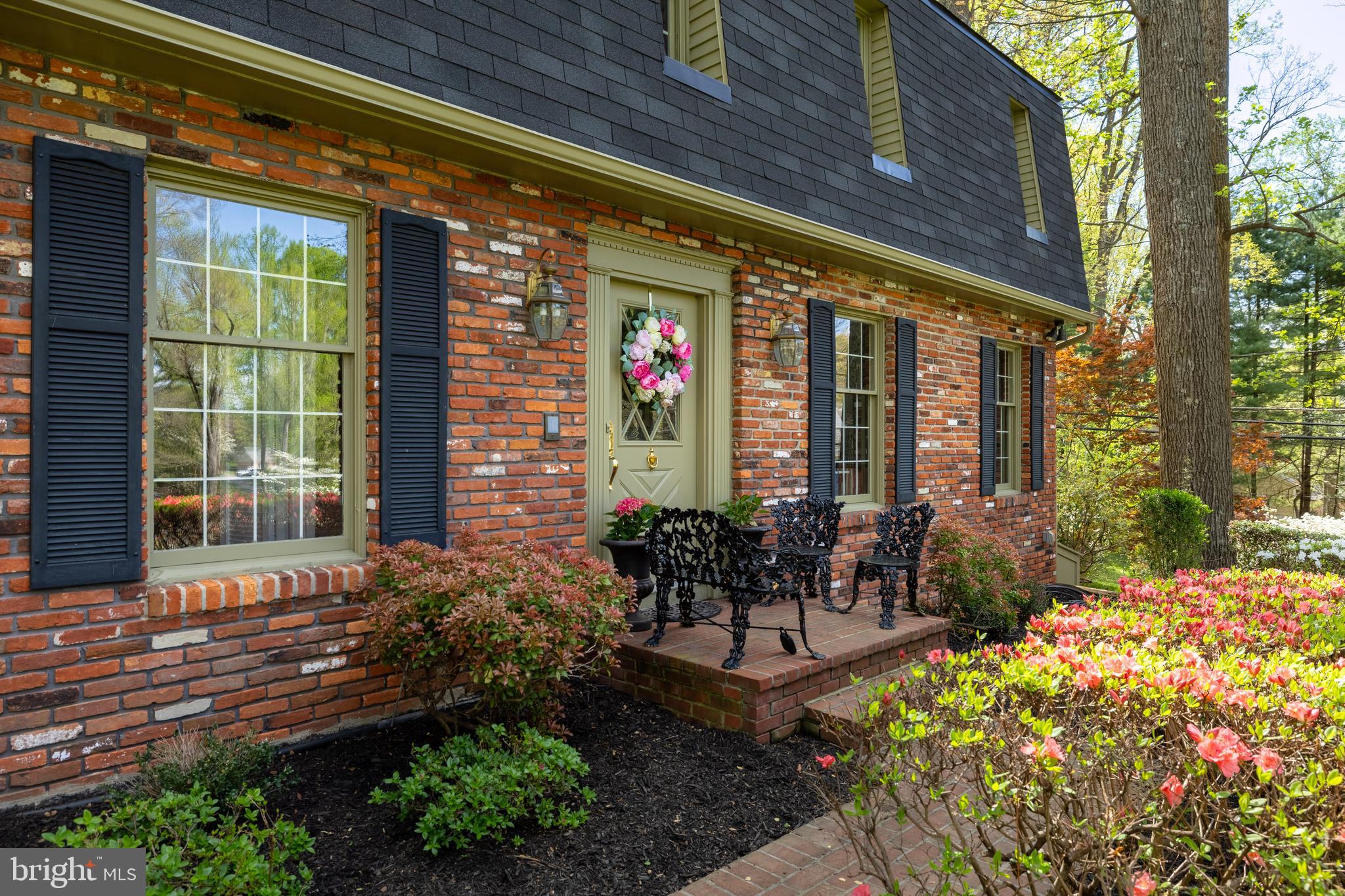 13701 SUMMER HILL DRIVE