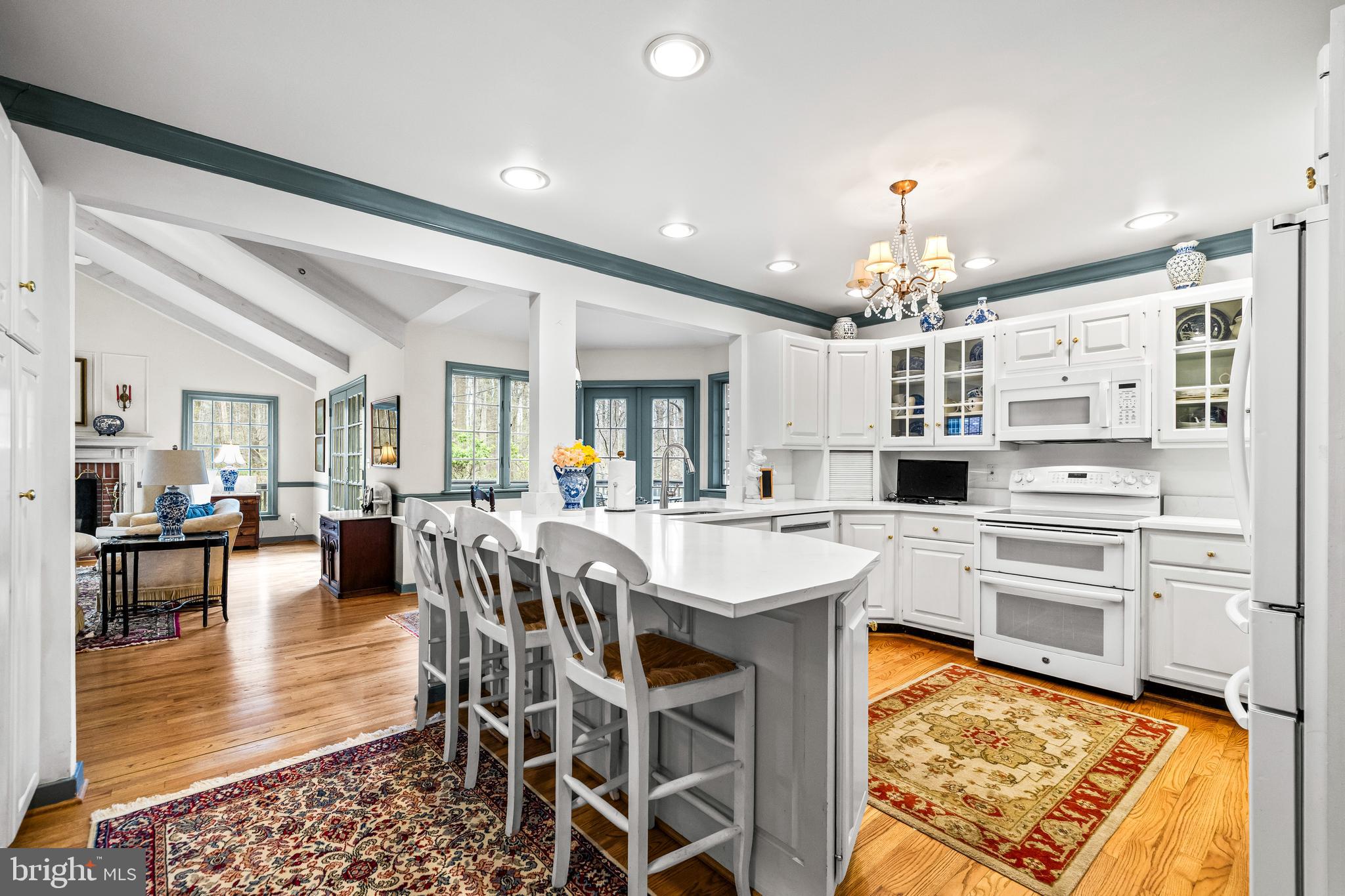 13701 SUMMER HILL DRIVE