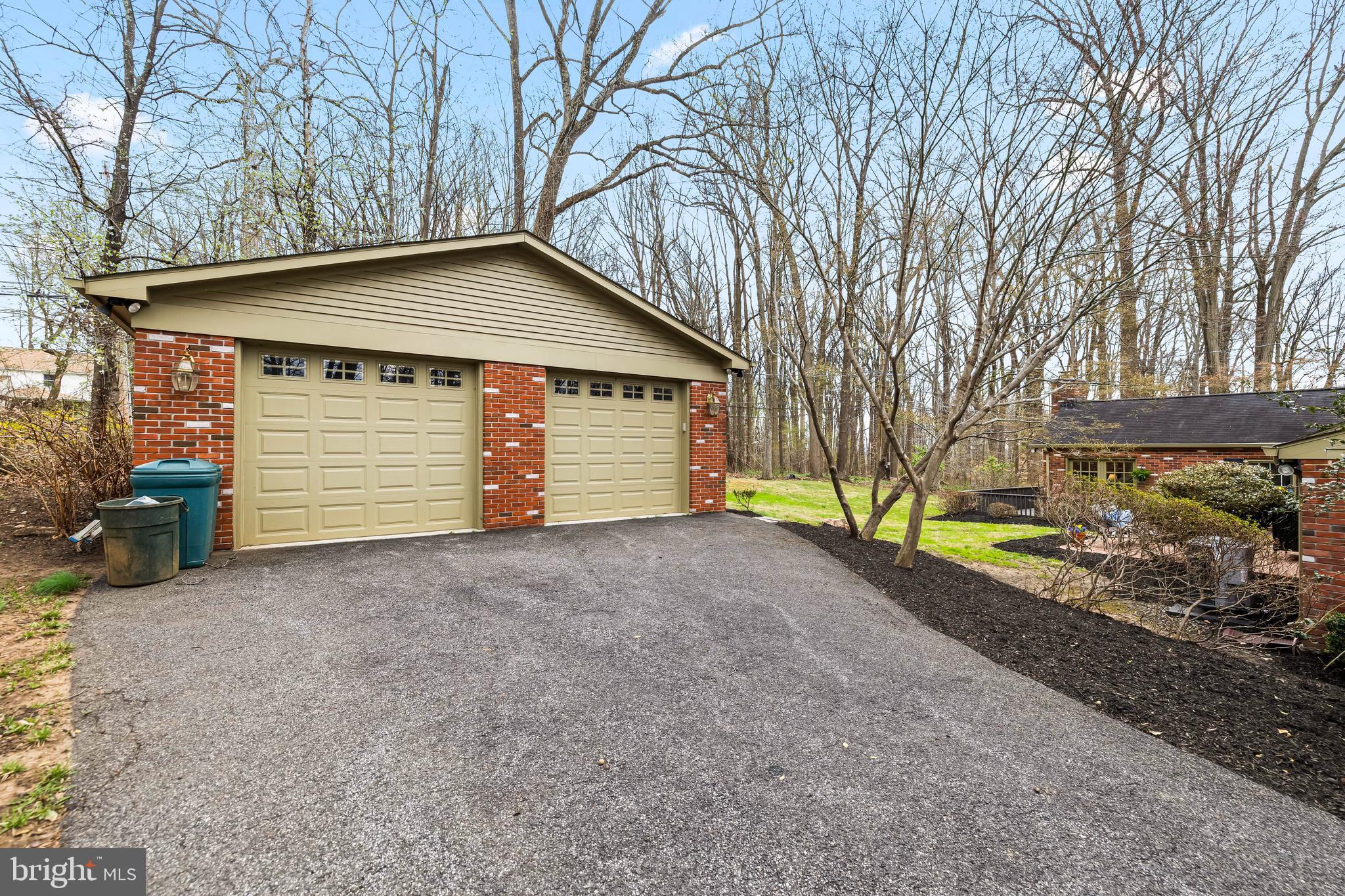 13701 SUMMER HILL DRIVE