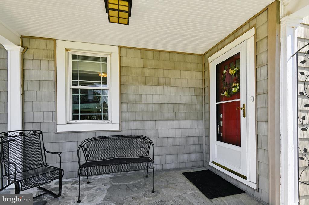 2724 ALDEN ROAD