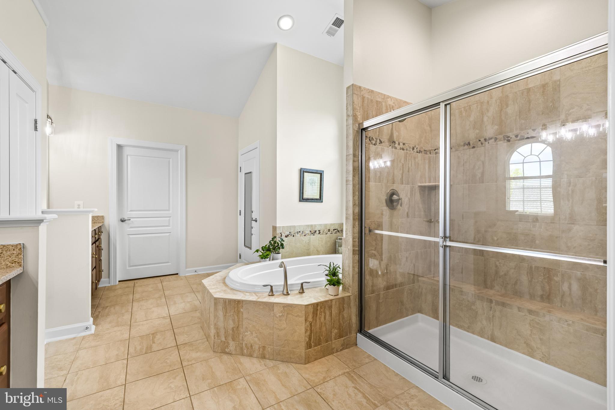 1004 COACHFORD COURT
