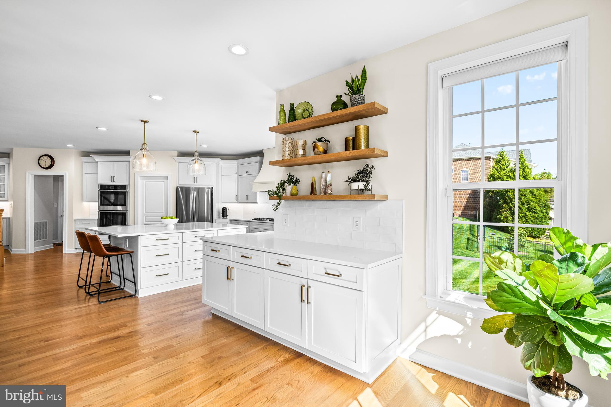 1004 COACHFORD COURT