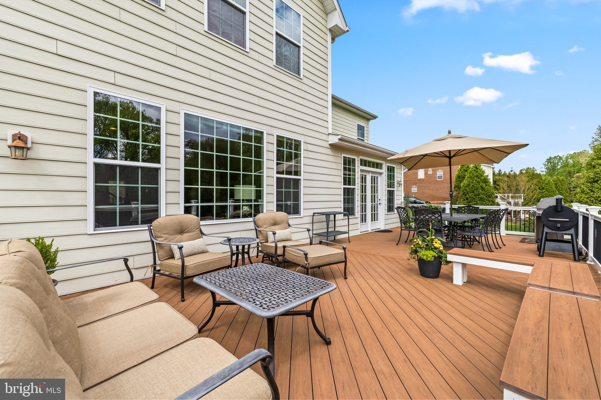 1004 COACHFORD COURT