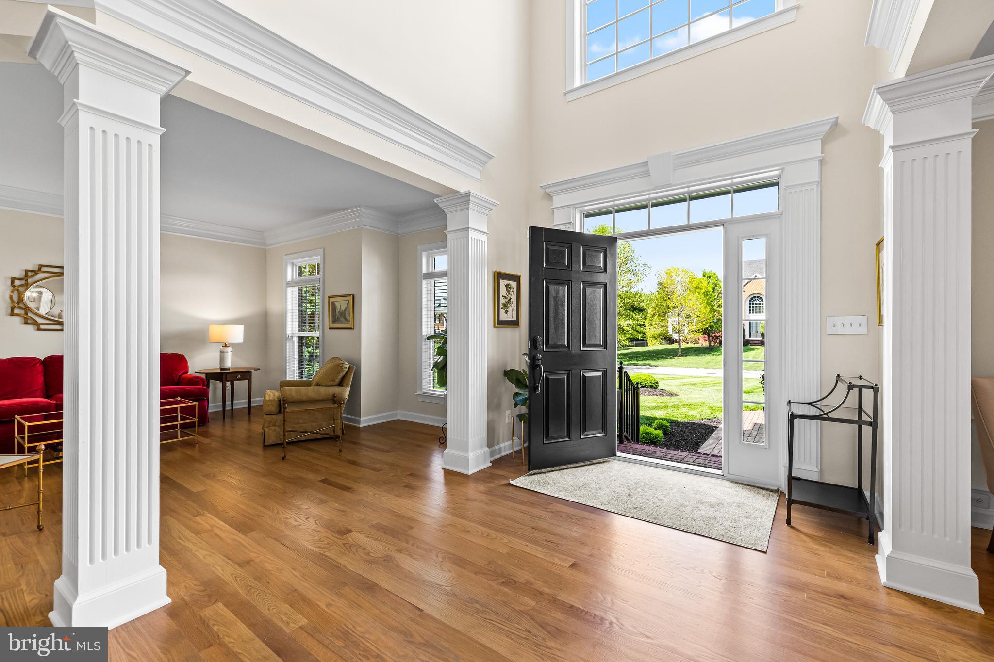 1004 COACHFORD COURT