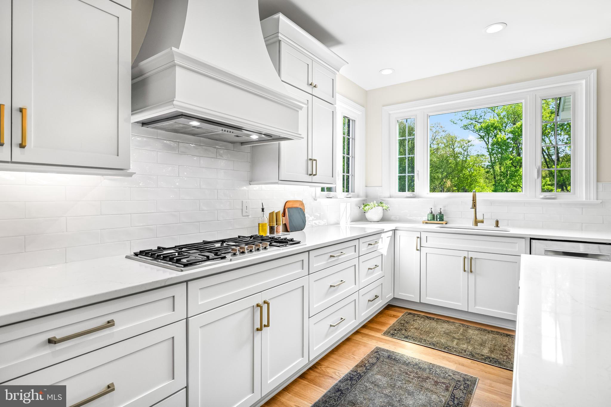 1004 COACHFORD COURT