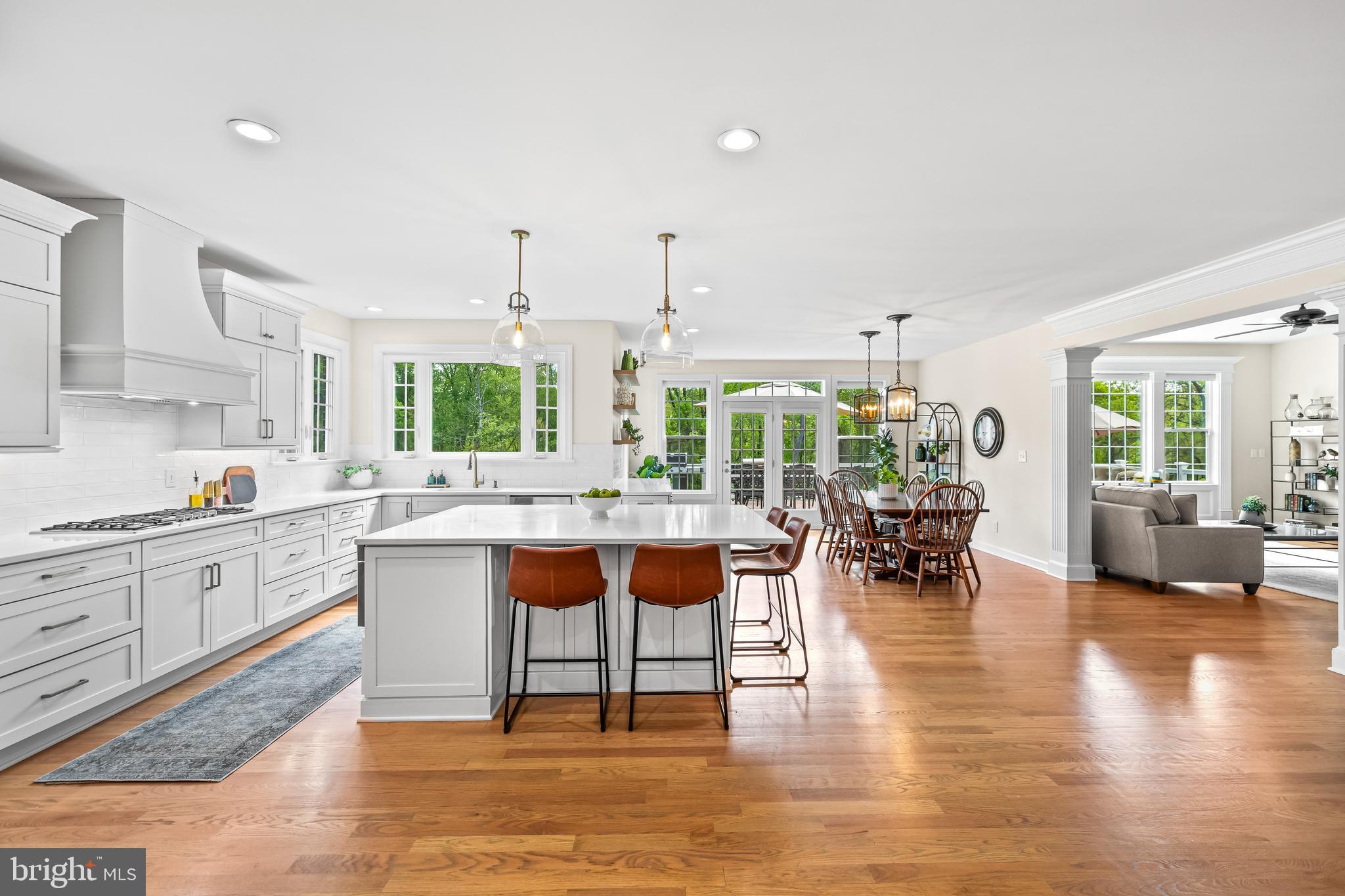 1004 COACHFORD COURT