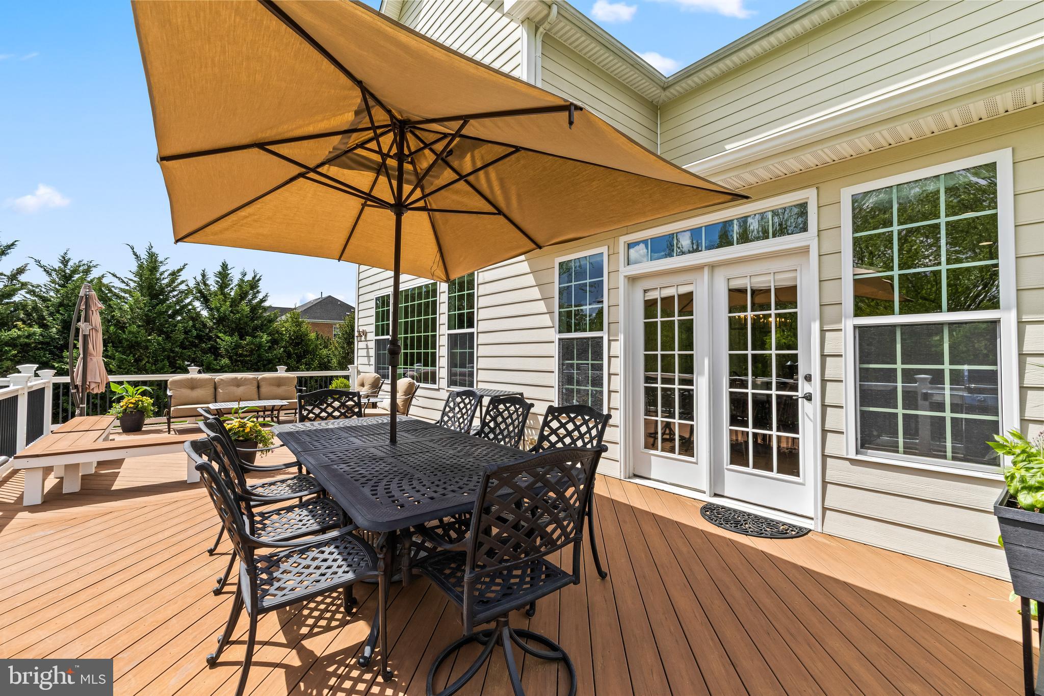 1004 COACHFORD COURT
