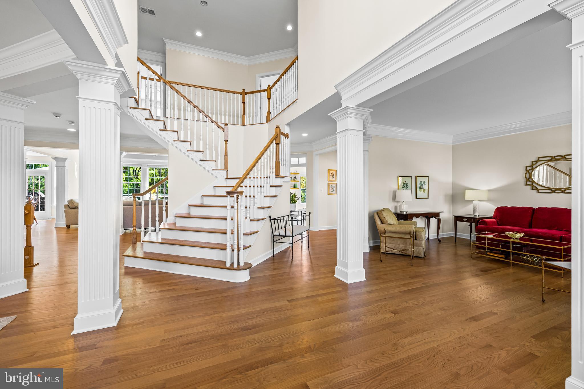 1004 COACHFORD COURT