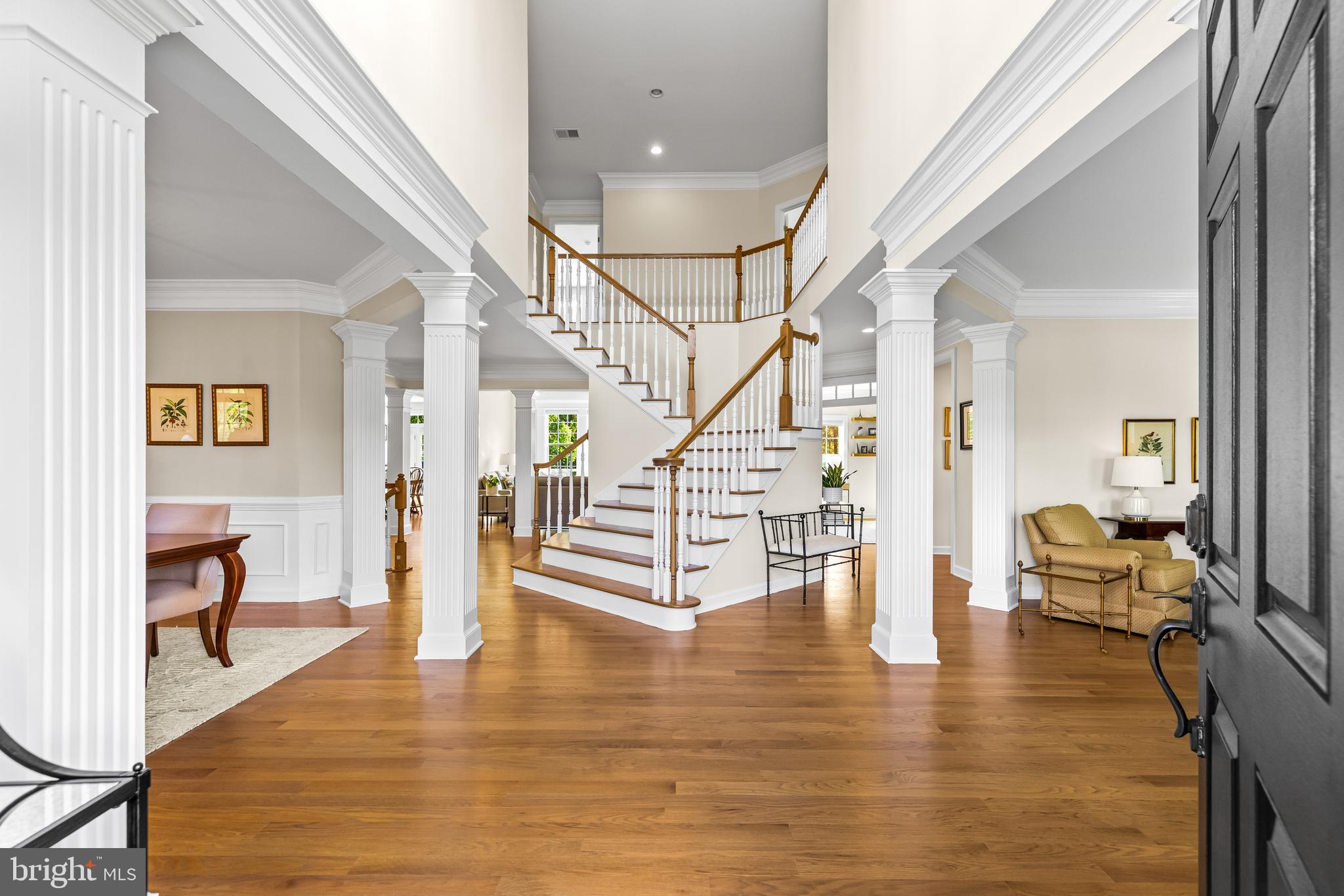1004 COACHFORD COURT