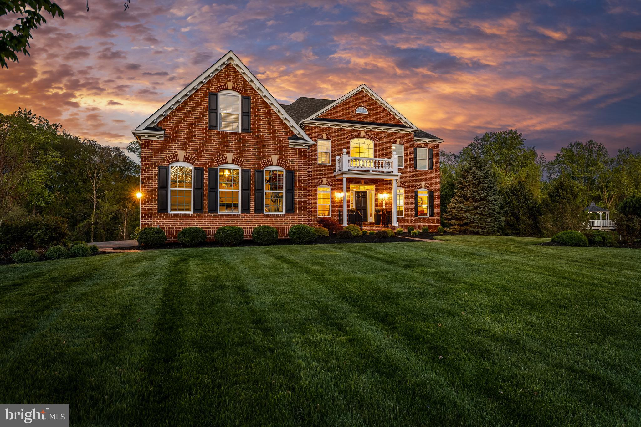 1004 COACHFORD COURT