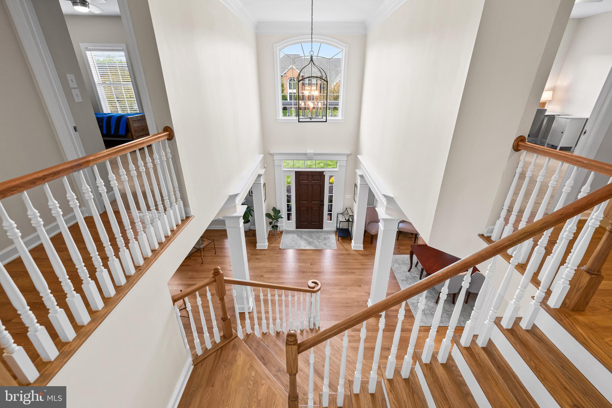 1004 COACHFORD COURT
